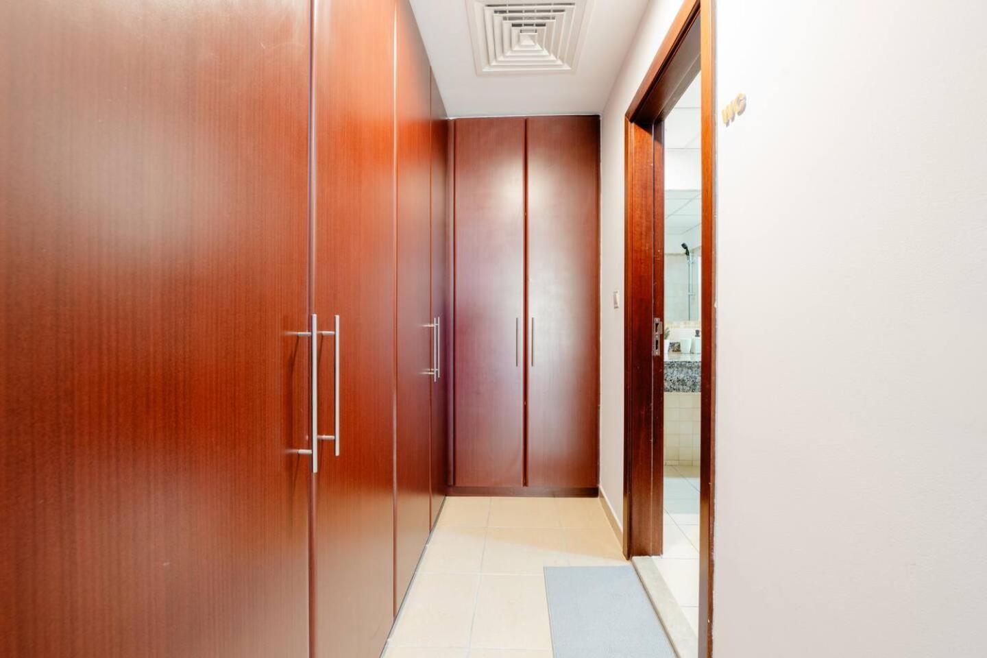 Moonlight Hostel Jbr - 2Min Walk To Jbr Beach - Gym - 2Min Metro Station - Poll Dubai Exterior foto